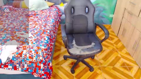 EIMY online show from October 31, 8:46 pm