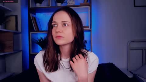 Elis 3 online show from February 20, 9:09 pm