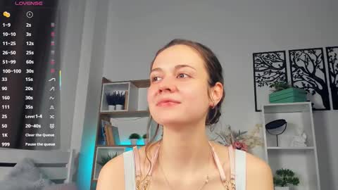 Elis 3 online show from October 17, 9:18 pm