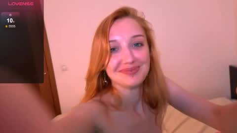 ElaraSun online show from May 19, 1:56 am