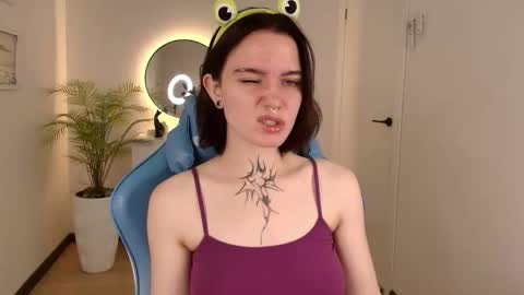 elastikiss online show from November 8, 2:27 am