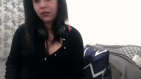 Isabella online show from August 2, 12:46 am