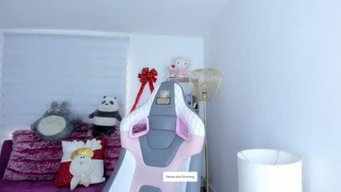 ELEKTTRA  online show from December 4, 7:01 pm