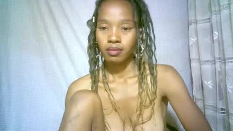 elenah013 online show from February 24, 7:53 am