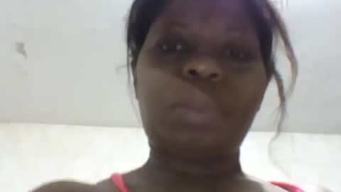 elianis598477 online show from July 3, 12:22 pm