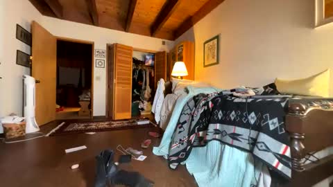 elimaye online show from January 5, 6:02 am