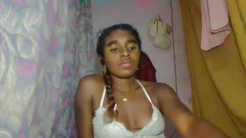 elina981 online show from April 14, 6:19 pm