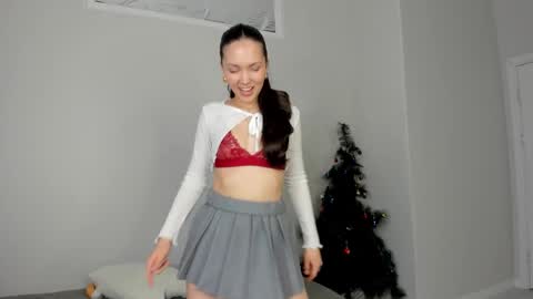 CutieJune online show from January 31, 7:56 pm