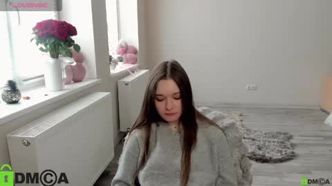 elina_x online show from May 1, 7:33 am