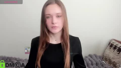 elina_x online show from April 15, 7:53 am