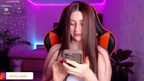 Elina online show from January 14, 8:25 pm