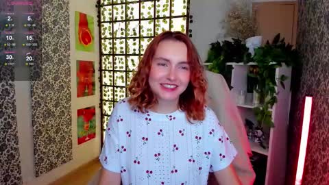 Snapshot of elis_cherry chatting on September 30, 2:28 am Elis  online show from September 30, 2:28 am