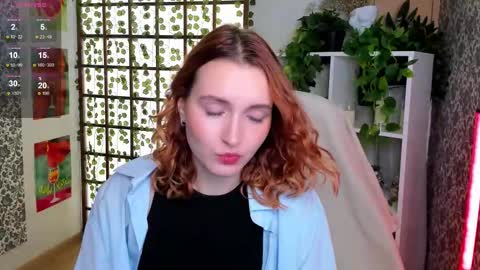 Snapshot of elis_cherry chatting on October 21, 2:26 am Elis  online show from October 21, 2:26 am