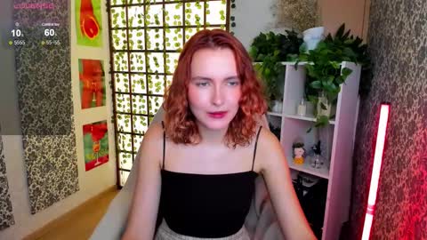 Snapshot of elis_cherry chatting on September 13, 2:19 am Elis  online show from September 13, 2:19 am