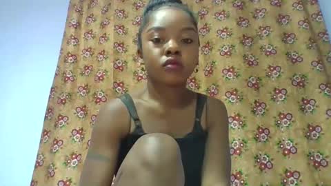 elisa531052 online show from February 24, 7:29 am