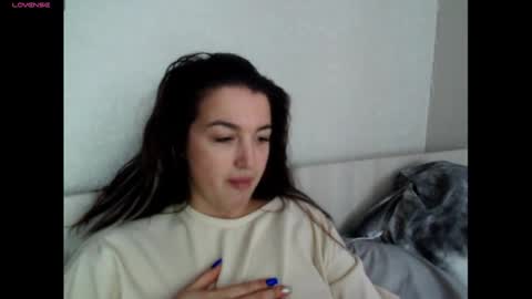 elisa_dove208 online show from November 14, 7:19 am