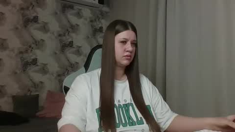 Aletta Oushen online show from February 21, 1:01 pm