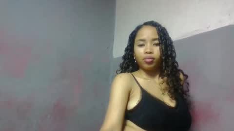 elisabethee online show from April 24, 9:06 pm