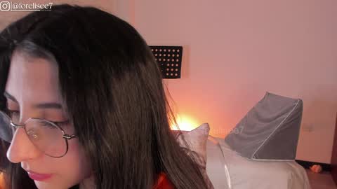 Snapshot of elise_77 chatting on January 24, 4:05 am Eli online show from January 24, 4:05 am