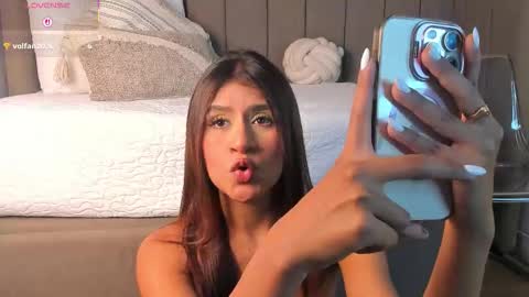 Elise diamond online show from March 29, 2:43 am