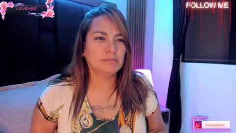 ELISE LEYTON online show from November 11, 11:24 pm