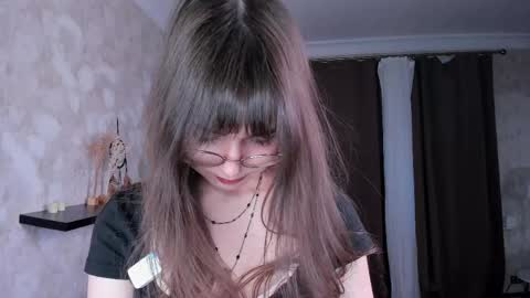 Elis online show from April 25, 8:28 am