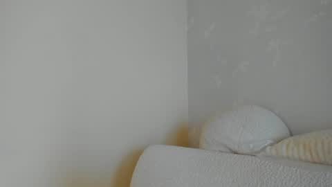 My name is ElizaPVT is open online show from February 15, 9:28 pm