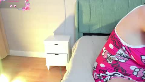 elizabeth online show from November 4, 7:08 pm