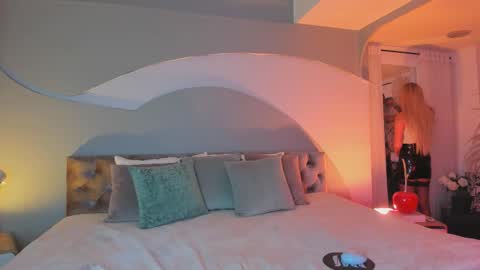 Eli online show from October 31, 8:35 pm