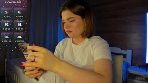 Snapshot of elizabeth_hottie chatting on October 11, 11:40 pm Elizabeth online show from October 11, 11:40 pm