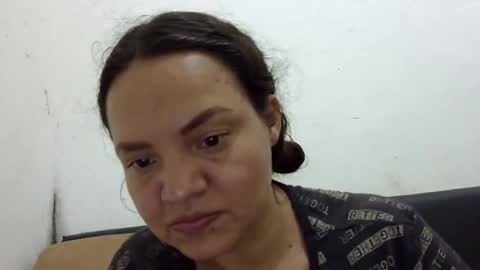 Elizabeth Martinez  online show from October 14, 7:05 pm