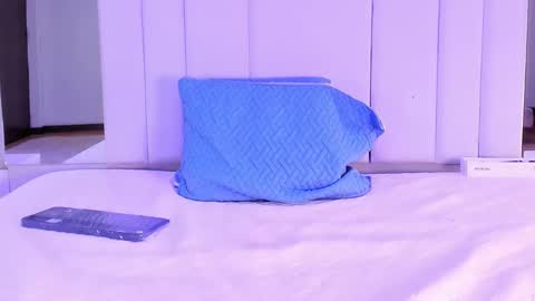 Snapshot of elizabethadams01 chatting on October 24, 6:31 am online show from October 24, 6:31 am