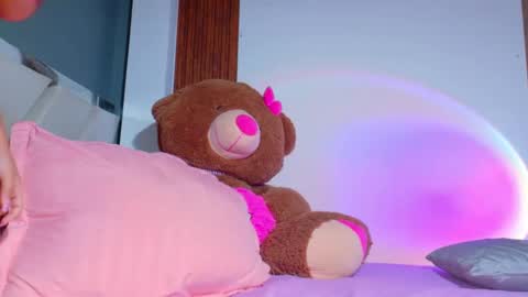 Lizzy online show from February 10, 12:30 am