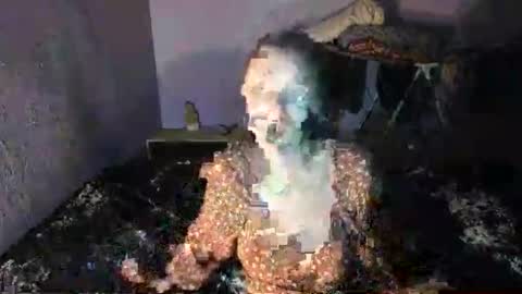 elizabethrice online show from November 28, 6:55 pm