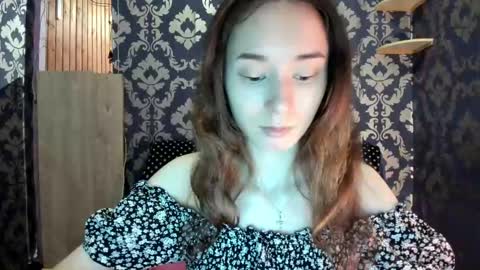 elizabethrice online show from February 2, 9:34 pm