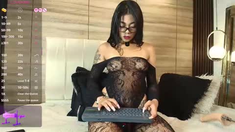elizbeth_777 online show from March 19, 3:11 am