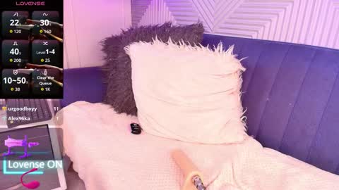 elizbeth_777 online show from October 11, 8:00 pm