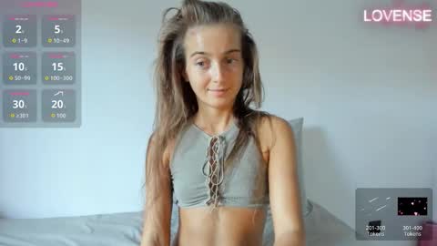 Eliz                               online show from September 23, 1:09 pm