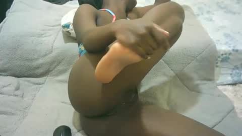 ella573476 online show from December 13, 7:26 am