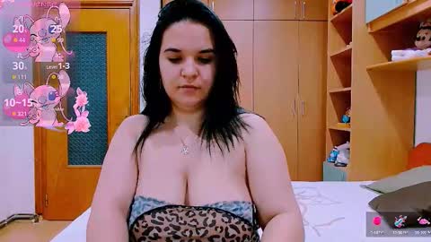 Ella  online show from October 8, 6:51 am