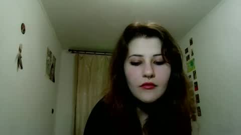 ella fr online show from November 3, 1:04 pm