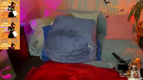 Snapshot of ella_harry chatting on October 23, 1:22 am Ella and Harry online show from October 23, 1:22 am
