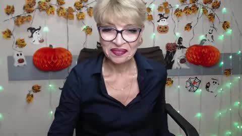 EllaBonito online show from November 11, 7:04 am