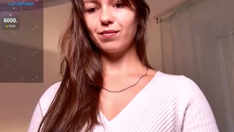 Snapshot of ellacanny chatting on October 6, 6:19 am ellacanny online show from October 6, 6:19 am