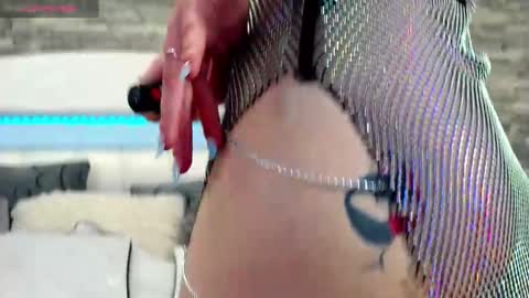 Ella online show from February 11, 10:28 pm