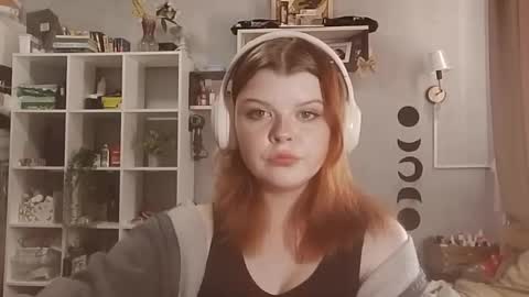 Kira online show from June 10, 9:41 am