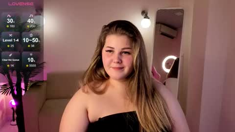 Scarlet online show from November 17, 5:19 am