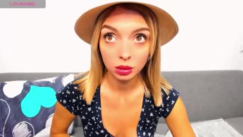 ellen_flow online show from October 1, 8:36 pm