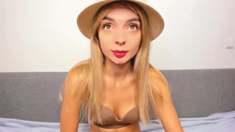 ellen_flow online show from February 28, 2:42 am