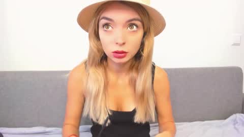 ellen_flow online show from February 16, 11:27 am